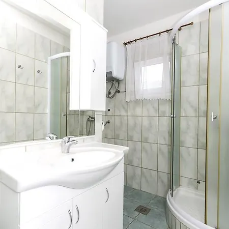 Toni Apartamento Vodice